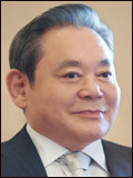 이건희(기업인/국제기관단체인/삼성전자회장)
지난주 귀국한 이건희<사진> 삼성전자 회장이 반년 만에 ‘출근 경영’을 시작했다.