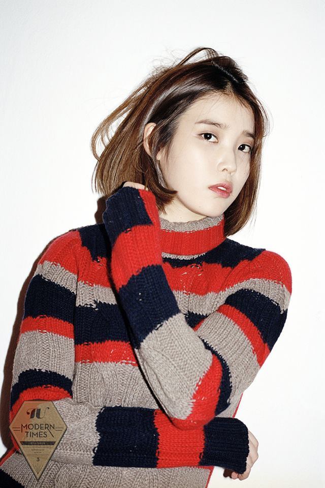 아이유(이지은/가수)
As the weather begins to brighten and the promise of greener pastures is just around the corner, a handful of popular artists have organized a series of concerts, moving away from the typical overcrowded, flashy K-pop stage settings.