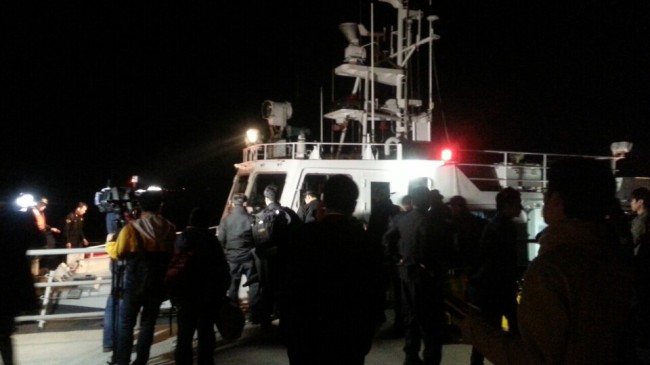 세월호 침몰 사고와 관련, 막말 파문을 일으킨 목포해양경찰서의 한 간부가 결국 직위해제됐다.
　서해지방해양경찰청 등에 따르면 지난 17일 한 기자가 “해경의 초기 대응이 미진하지 않았느냐”라는 질문을 하자 목포해양경찰서 소속 A씨는 “해경이 못한 게 뭐가 있느냐”며 “80명을 구했으면 대단한 것 아니냐”고 말했다.
　이에 해경의 한 관계자는 지난 22일 “A씨의 발언은 세월호 희생자 유족들에게 상처를 주는 만큼 직위 해제하기로 결정했다”고 전했다.