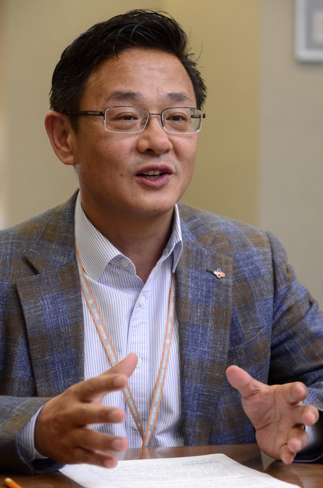 Choi Byung-hwan CJ 4DPlex CEO.   Park Hae-mook/The Korea Herald