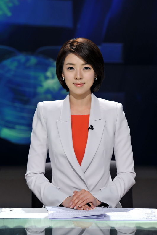 배현진(아나운서/MBC)
MBC ‘뉴스데스크’ 앵커 복귀를 앞둔 배현진 아나운서가 기자로 전직했다.