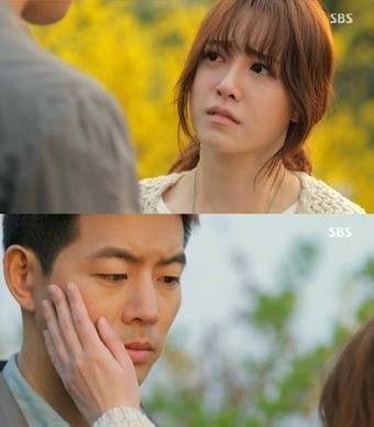 구혜선(위부터/탤런트/영화감독),이상윤(탤런트)
엔젤아이즈 이상윤이 구혜선에게 뺨을 맞았다.