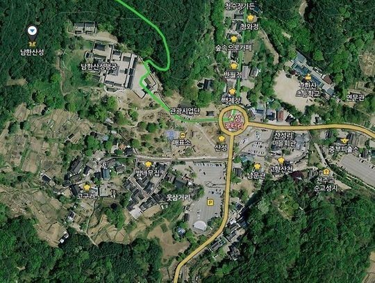 경기도에 위치한 남한산성이 유네스코 세계유산으로 등재될 것으로 보인다.
　29일 문화재청은 국제기념물유적협의회(ICOMOS)가 ‘남한산성의 세계유산 등재 여부에 대한 평가 결과 보고서’에서 남한산성을 ‘등재 권고’로 평가해 유네스코(UNESCO)에 제출한 것을 확인됐다고 밝혔다.