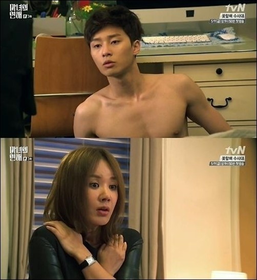 박서준(위부터/탤런트),엄정화(영화배우/가수)
‘마녀의 연애’ 엄정화와 박서준의 베드신이 눈길을 끌었다.