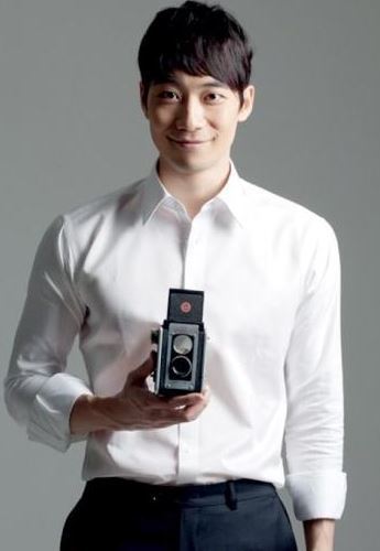 윤한(전윤한/피아니스트/작곡가)
'훈남’ 피아니스트 윤한이 피아노를 시작하게 된 계기와 학창시절 비화를 밝혀 눈길을 끌었다.
