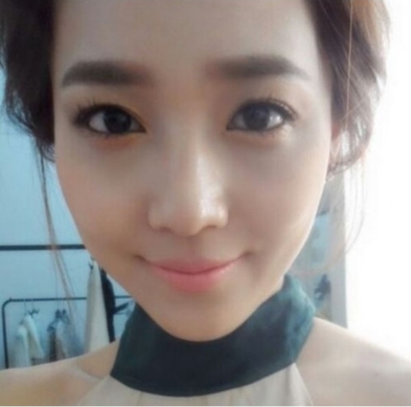 유진(김유진/영화배우/탤런트)
구원파 신도 의혹에 휩싸인 배우 유진이 직접 해명에 나섰다.