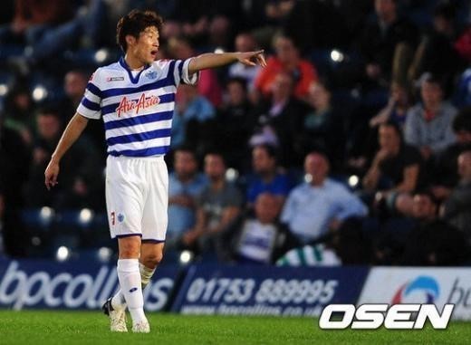 박지성(축구선수/PSV아인트호벤미드필더)
박지성 다음 시즌 QPR로 복귀할 것이라는 소식이 알려졌다.
