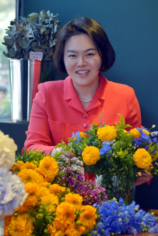 오윤지 오디지플라워스 대표<br />김명섭 기자 msiron@heraldcorp.com