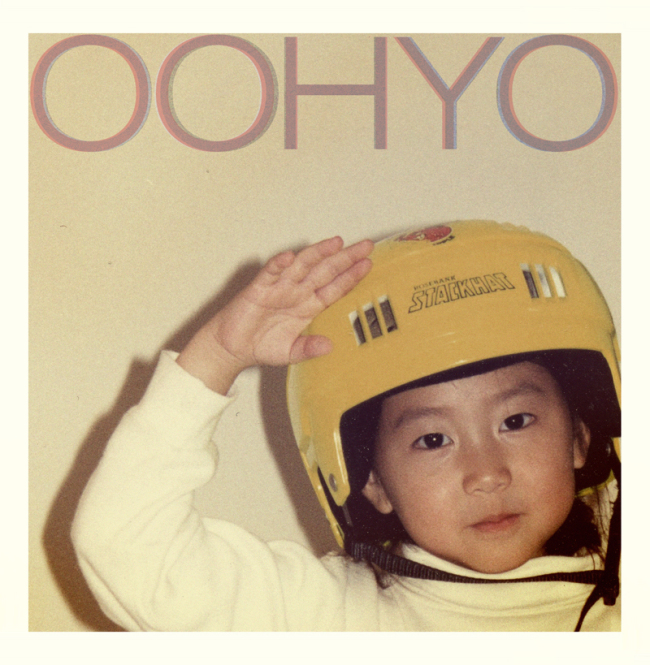 신스팝 뮤지션 우효(OOHYO)가 첫 미니앨범 ‘소녀감성(Girl Sense)’을 15일 국내ㆍ외 동시 발매한다.
이번 앨범에는 타이틀곡 ‘빈야드(Vineyard)’를 비롯해 ‘소녀감성100퍼센트(Girl Sense)’ ‘모터사이클(Motorcycle)’ ‘피아노 더스트(Piano Dust)’ 등의 6곡이 수록돼 있다. 우효는 앨범 수록곡 전곡의 작사ㆍ작곡을 맡았다.