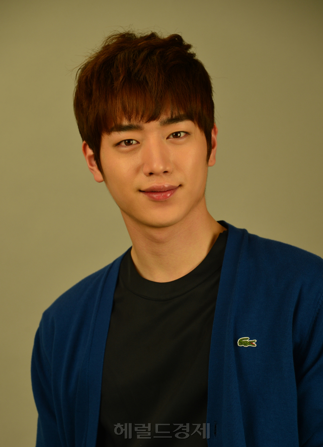 탤런트  서강준 <br />윤병찬기자/yoon4698@heraldcorp.com
탤런트  서강준
윤병찬기자/yoon4698@heraldcorp.com