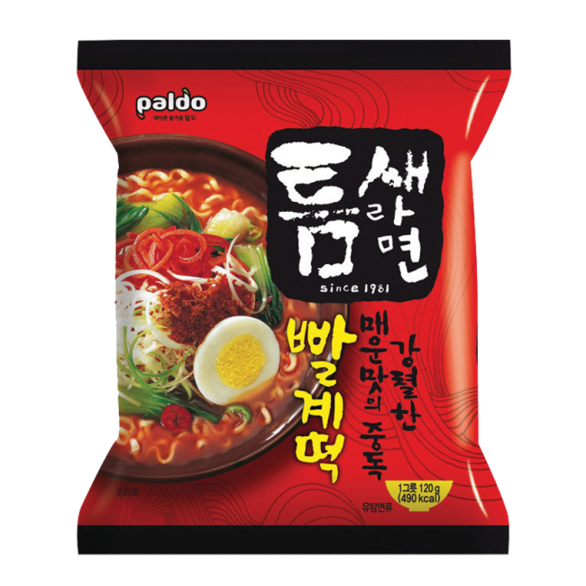 강렬한 매운맛을 즐기는 소비자가 점점 늘어나면서 라면업체들도 이에 대응하기 위해 더 매운 라면을 출시하거나, 기존제품을 더 맵게 리뉴얼하는 등 매운 라면 경쟁이 치열하게 전개되고 있다.
매운맛 순위는 스코빌지수(SHU, Scoville Heat Unit)를 사용하였으며, 각 라면업체가 제시한 수치에 따랐다. 스코빌지수는 1912년 미국의 화학자인 윌버 스코빌이 개발한 지수로 매운맛을 측정하는 기준으로 사용되는 국제규격이다.
조사 결과, 팔도에서 판매하고 있는 ‘틈새라면빨계떡’이 8557SHU로 가장 매운 라면으로 분석됐으며, 2위는 이마트의 ‘도전하바네로라면’(5930SHU), 3위는 오뚜기 ‘열라면’(5013SHU)이었다.