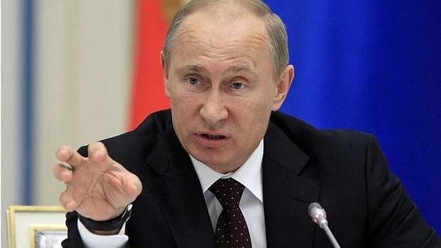블라디미르푸틴(VladimirPutin/정치인/러시아대통령)
러시아와 중국이 60년만에 최고의 ‘밀월시대’를 구가하고 있다. 우크라이나 사태로 서방의 제재 폭격을 맞고 아시아로 눈을 돌리려는 러시아와 천연가스 수입 확대를 원하는 중국의 이해관계가 맞아 떨어지면서다.