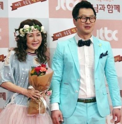 박준금(좌부터/탤런트/영화배우/코엔스타즈),지상렬(개그맨/MC/코엔스타즈)
‘님과 함께’ 지상렬이 개인적으로 집에 초대한 사람은 박준금이 처음이라고 털어놨다.