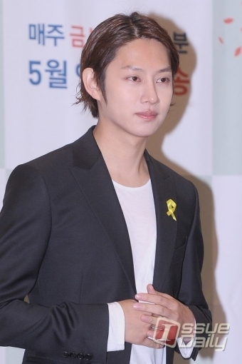 Super Junior member Kim Hee-chul (Issue Daily)