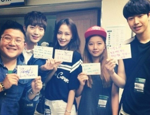 ▲룸메이트 멤버들 엑소 콘서트 인증샷