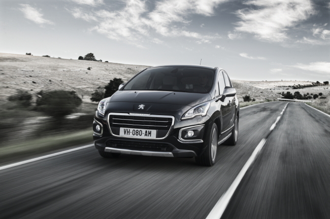 프랑스 감성과 기술이 담긴 세계적인 자동차 브랜드 푸조(PEUGEOT)의 한국 공식 수입원인 한불모터스㈜는 프랑스 정통 아웃도어 브랜드 밀레와 전략적 제휴를 위한 업무 협약을 맺고 그 시작으로 3일 오전 푸조의 인기 SUV 모델인 3008의 밀레 에디션을 출시했다.