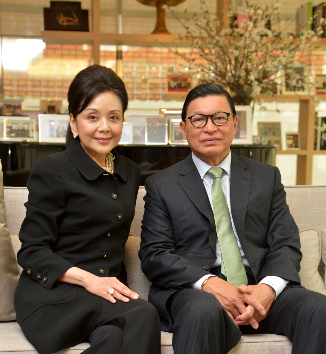 Indonesian Ambassador to South Korea John Prasetio (right) and his wife Alexandra at their residence in Yeouido, Seoul.   Yoon Byung-chan / The Korea Herald