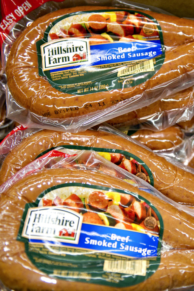 Packages of Sara Lee Corp. Hillshire Farm beef smoked sausage are displayed for sale in a supermarket in Princeton, Illinois.   Bloomberg