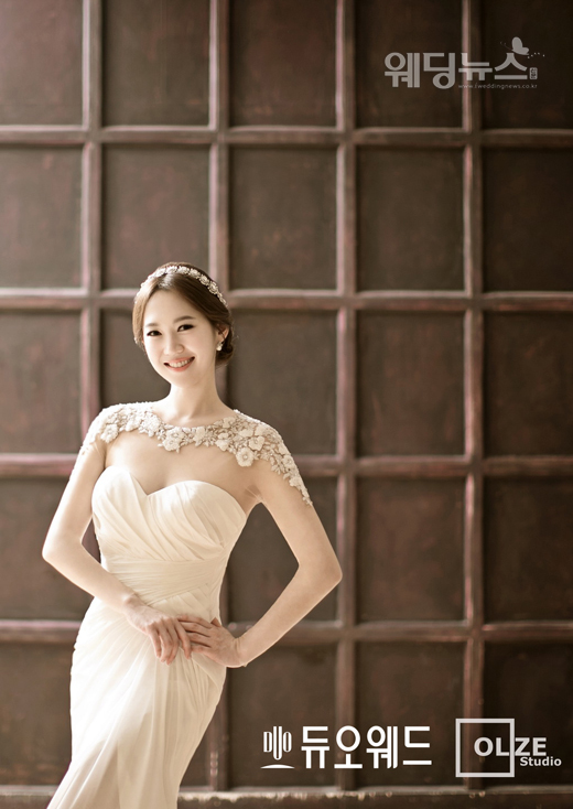 엄지인(아나운서)
엄지인 KBS 아나운서가 6월의 신부가 된다.