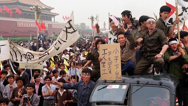 Chinese workers filling the streets of Beijing to support the students’ pro-democracy movement on May 18, 1989.   AFP