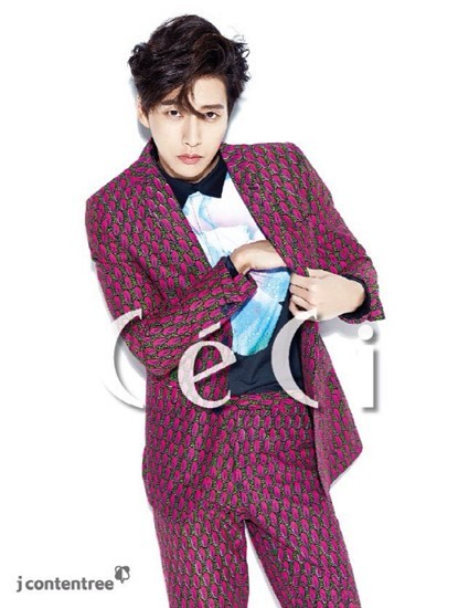 박해진(탤런트/더블유엠컴퍼니)
Korean actor Park Hae-Jin posed for fashion magazine Ceci, wearing suits that came in a series of bright colors.
For the editorial, a special collaboration with Samsung Smart Camera NX mini, the actor posed in various unique suits.