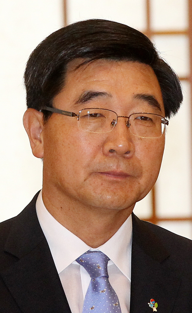 Lee Ki-kweon, labor minister