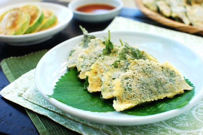 Kkaennip (perilla leaf) jeon (Korean Bapsang)
