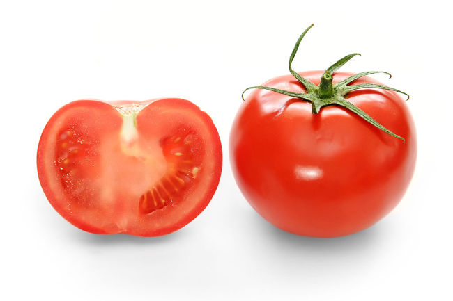 우리에게 잘 알려진 건강식품인 토마토는 건강하게 오래 살기 위한 성분들을 알차게 갖고 있다.