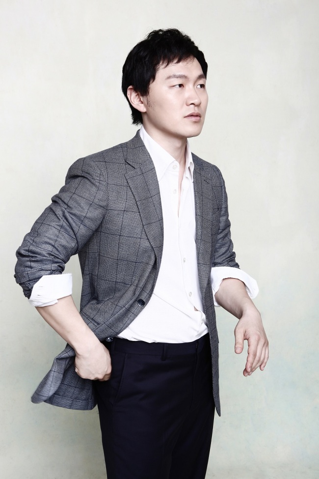 양동근(영화배우/가수)
배우 양동근이 tvN 드라마 ‘삼총사’에 합류, 첫 사극에 도전한다.