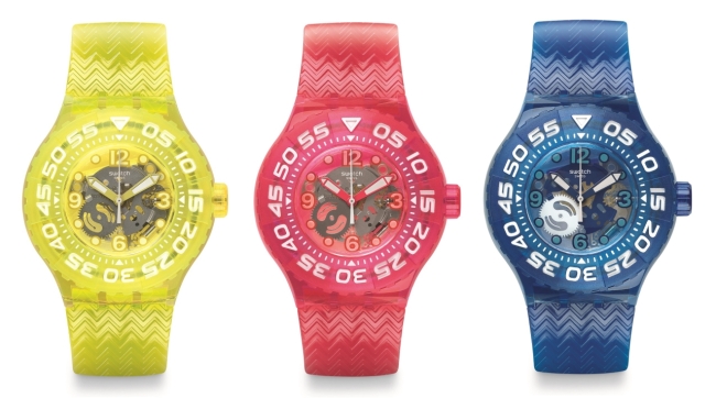 스와치(SWATCH)가 여름 휴가철 물놀이용 시계로 적합한 ‘2014 스쿠바 리브레(SCUBA LIBRE)’ 컬렉션을 출시한다.
스쿠바 리브레 컬렉션은 해변이나 수영장, 워터파크 등 수상 레져 활동 시 착용하기 좋은 방수시계다. 2014년 트렌드인 네온 컬러와 투명 스트랩, 다이얼을 접목한 디자인으로 출시, 화려하고 시원한 비치룩(Beach look)룩과 함께 매치해도 손색없다.