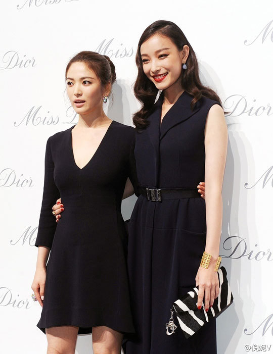 Song Hye-kyo shows off elegant look in Shanghai - The Korea Herald Song Hye-kyo shows off elegant look in Shanghai - The Korea Herald