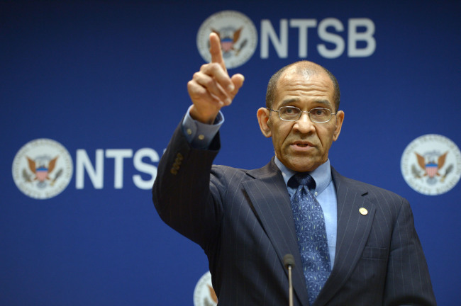 Christopher A. Hart, acting chairman of the U.S. National Transportation Safety Board, speaks at a press conference in Washington D.C., Tuesday.
Xinhua-Yonhap
