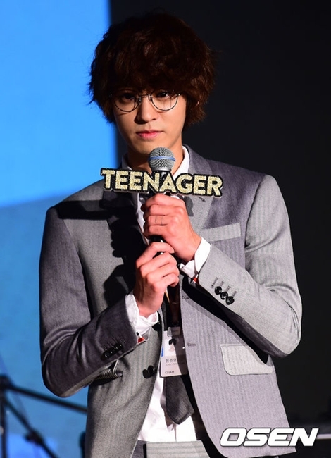 가수 정준영이 6월 26일 서울 영등포구 여의도동 23 IFC몰에서 2번째 미니앨범 '틴에이저' 쇼케이스를 열었다.