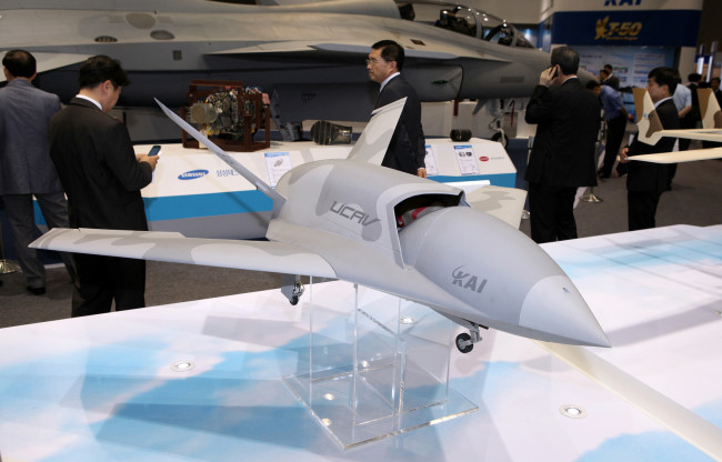 A model of KAI’s next-generation combat drone.   KAI