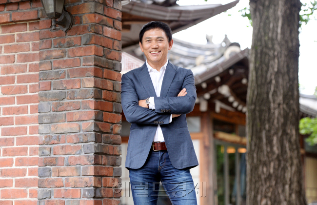 김순응 아트컴퍼니대표. 박현구 기자phko@heraldcorp.com/ 2014.07.03
김순응 아트컴퍼니대표. 박현구 기자phko@heraldcorp.com/ 2014.07.03
김순응 아트컴퍼니대표. 박현구 기자phko@heraldcorp.com/ 2014.07.03