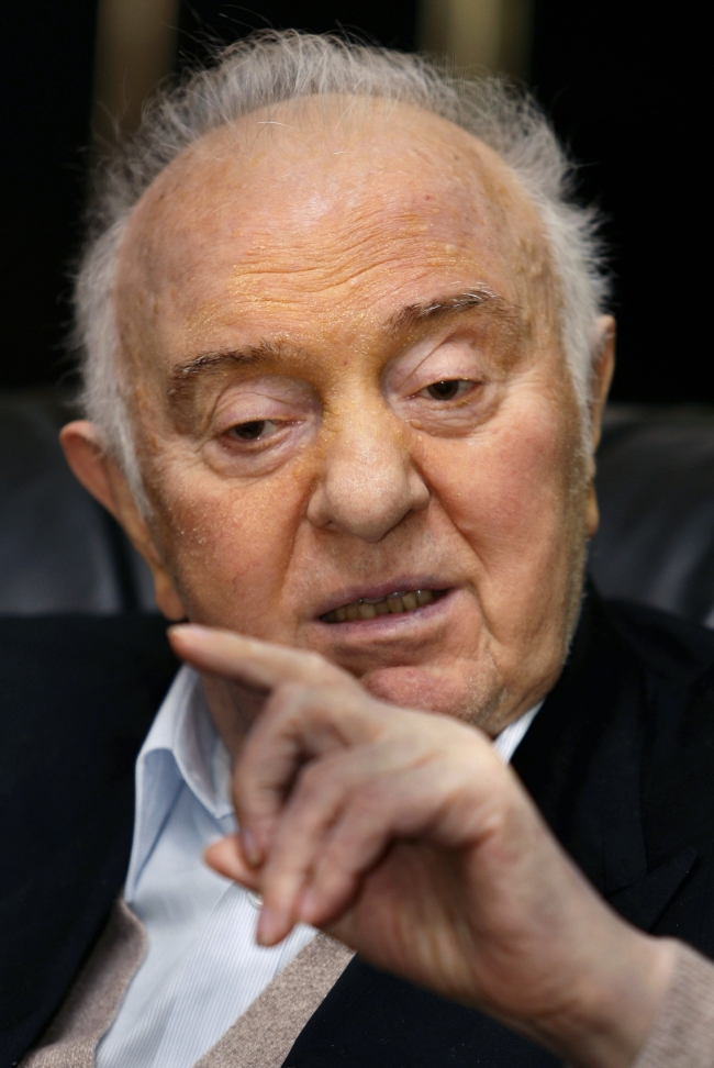 Eduard Shevardnadze.   AP-Yonhap