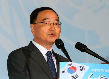 Prime Minister Chung Hong-won (Yonhap)