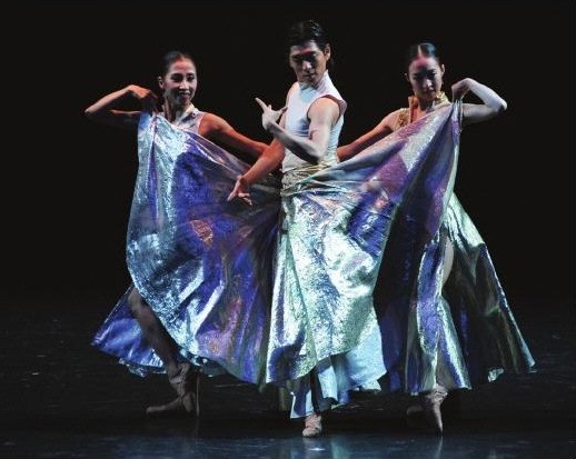 A scene from the 2013 K-Ballet World.   Korea Ballet Association