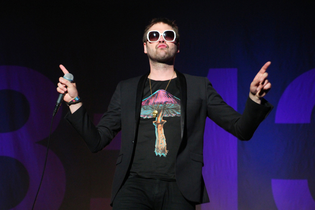 English rock band Kasabian performs at the 2014 Incheon Pentaport Rock Festival on Aug. 2. Incheon Pentaport Rock Festival