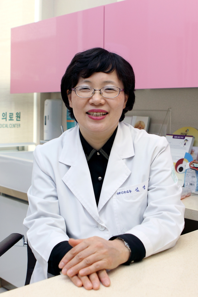Professor and obstetrician Kim Young-joo Ewha Womans University Mokdong Hospital