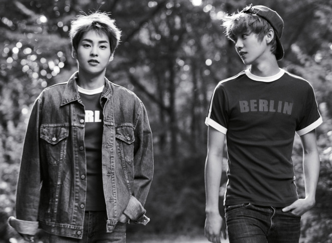 EXO’s new photo album “DIE JUNGS.”   SM Entertainment