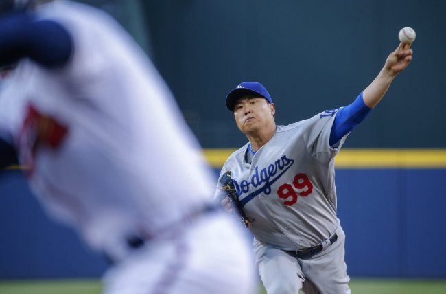 Los Angeles Dodgers starting pitcher Ryu Hyun-jin delivers in the first inning on Wednesday.   EPA-Yonhap