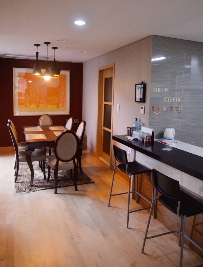 파주 패시브하우스.<br />이상섭 기자. babtong@heraldcorp.com
파주 패시브하우스.
이상섭 기자. babtong@heraldcorp.com