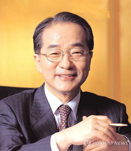 Lotte Group’s vice chairman Lee In-won.   Yonhap