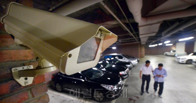 CCTV<br />김명섭 기자 msiron@heraldcorp.com
CCTV
김명섭 기자 msiron@heraldcorp.com