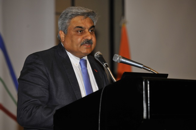 Anil Wadhwa, vice minister for external affairs, speaks during the “India: New Future in Infrastructure and Manufacturing” symposium in Seoul on Friday.   Indian Embassy