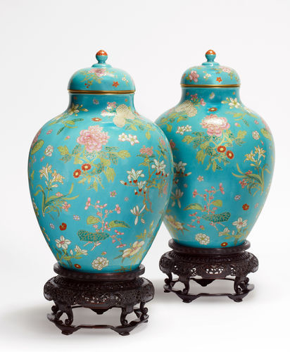 A pair of Chinese porcelain vases.   Doyle New York/Bloomberg