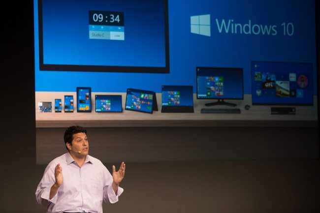 Terry Myerson, executive vice president of Operating Systems Group, introduces Windows 10 during a preview event in San Francisco on Tuesday.   EPA-Yonhap