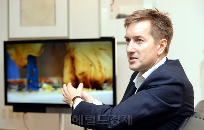 덴마크 대사 인터뷰. 박현구 기자phko@heraldcorp.com 2014.09.26
덴마크 대사 인터뷰. 박현구 기자phko@heraldcorp.com 2014.09.26
덴마크 대사 인터뷰. 박현구 기자phko@heraldcorp.com 2014.09.26