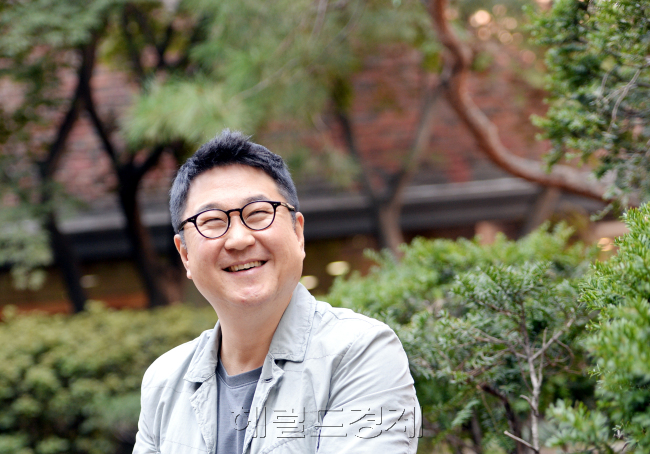 이석우 다음카카오 공동대표 인터뷰. 박현구 기자phko@heraldcorp.com/2014.10.07
이석우 다음카카오 공동대표 인터뷰. 박현구 기자phko@heraldcorp.com/2014.10.07